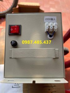 Thiết bị khử tĩnh điện HX Statics Anti Device dùng trong công nghiệp  khử tĩnh điện công nghiệp ứng dụng trong máy làm khẩu trang,  Máy rạch màng .  máy in thiết bị thiết bị thanh ion khử tĩnh điện, nhà máy dệt nhuộm... Tác dụng : Khử tĩnh điện  Điện áp đầu vào : 220VAC / 50hz Điện áp đầu ra : 15kV, 18KV... Xuất xứ Trung Quốc Quý khách có nhu cầu vui lòng liên hệ sđt : 0987.485.437